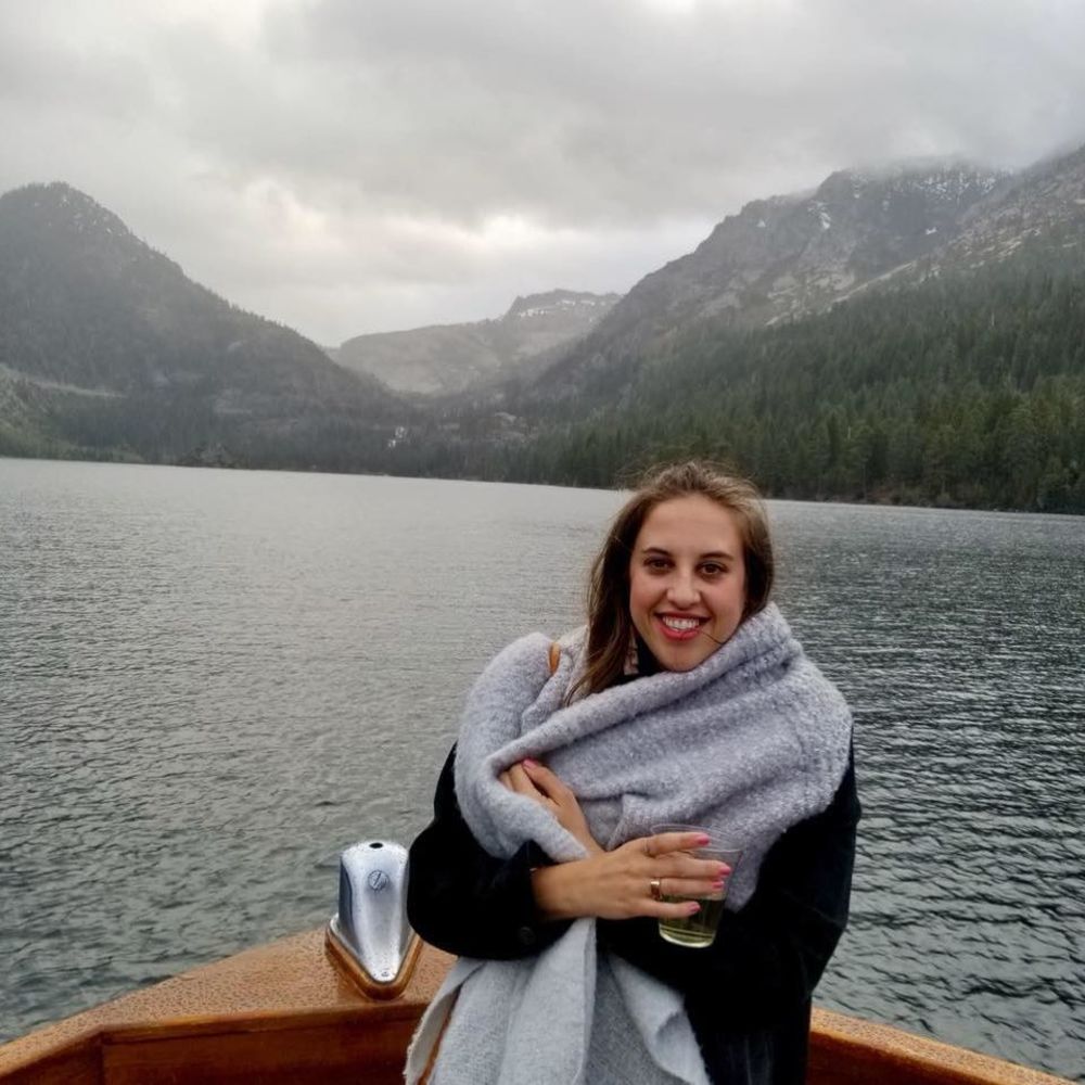 Meet your Posher, Jillian
